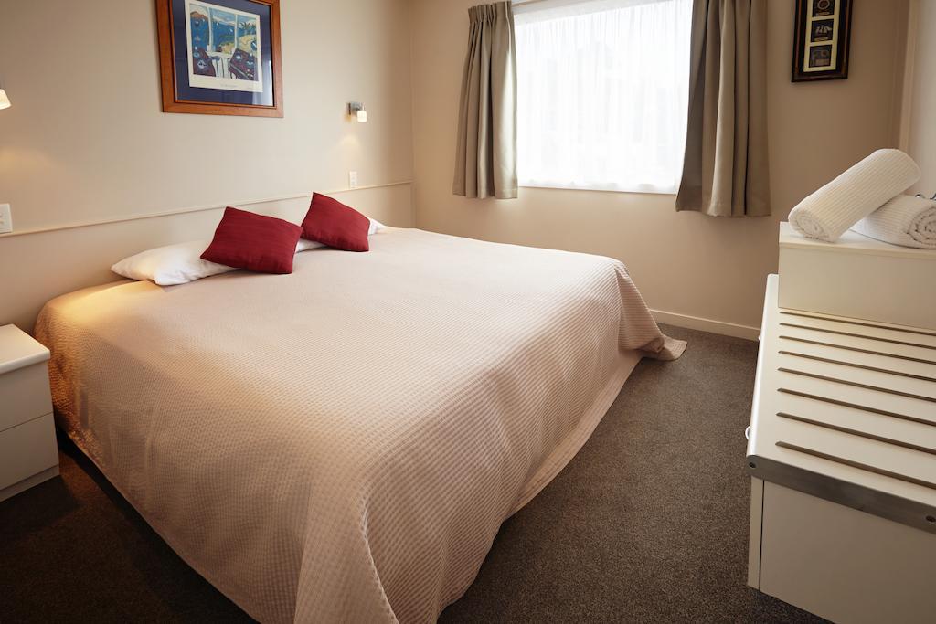 Pioneer Waterfront Apartments Paihia Esterno foto